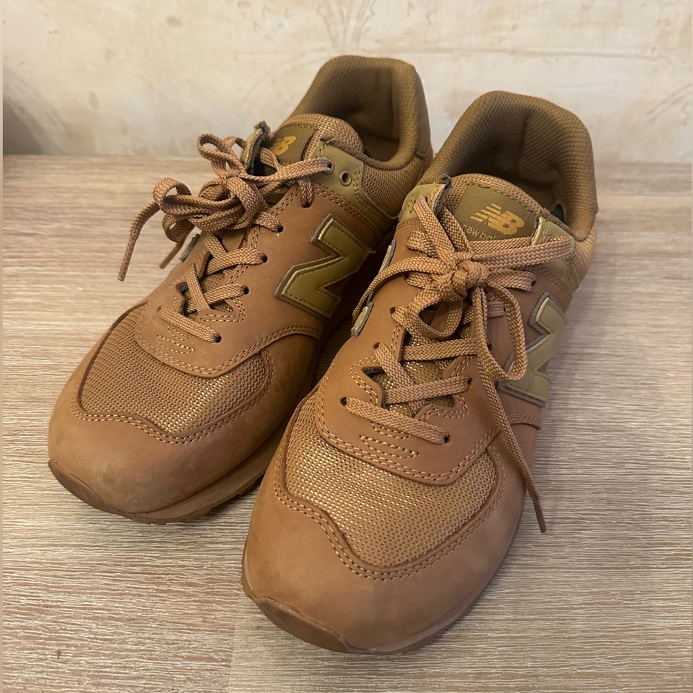 New Balance Sneakers